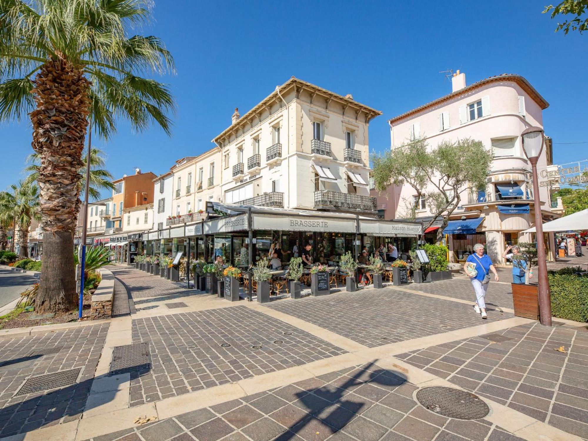 Apartment Le Grand Large-3 By Interhome Sainte-Maxime Bagian luar foto